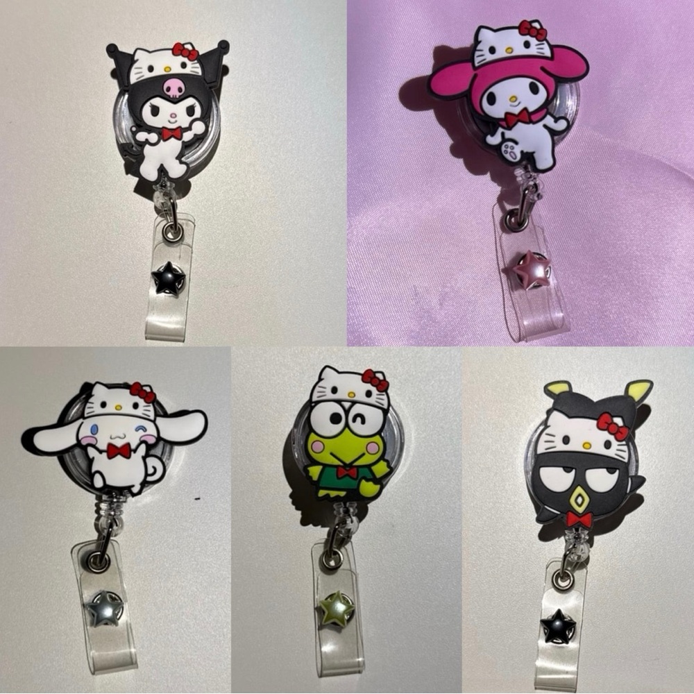Bundle Sanrio Characters Hello Kitty name reel badge holders